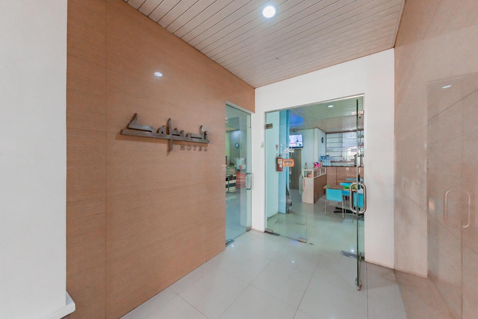 Hotel Reddoorz Near Pasar Baru Bandung Exteriér fotografie